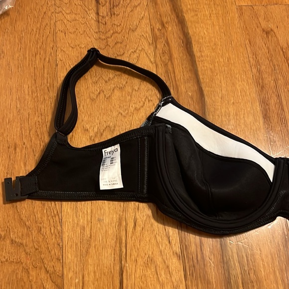 Freya Bondi Padded Bandeau Underwire‎ Bikini Top - Picture 4 of 10